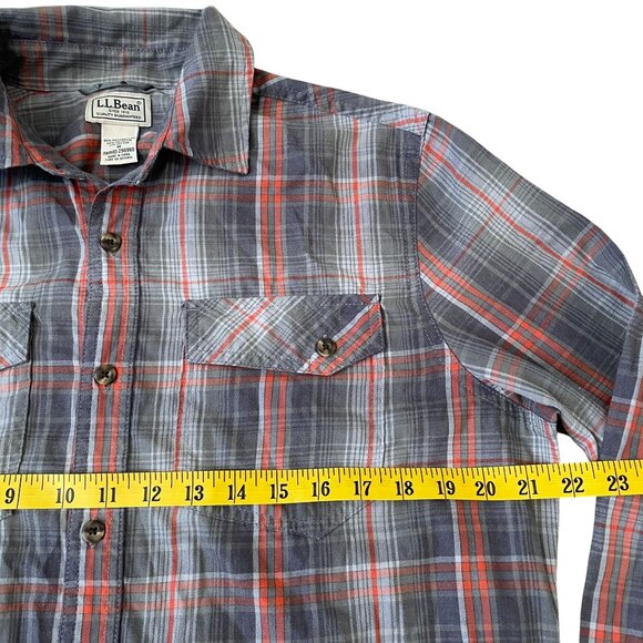 L.L. Bean Flannel Shirt Men's Size Medium Gray Plaid Lightweight - Picture 3 of 5